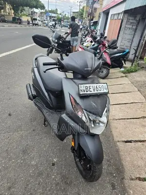 Honda Dio 2017