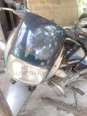 TVS Victor 2005