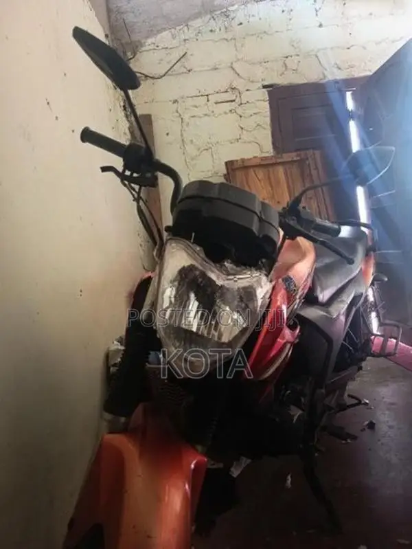 Yamaha SZR 2014