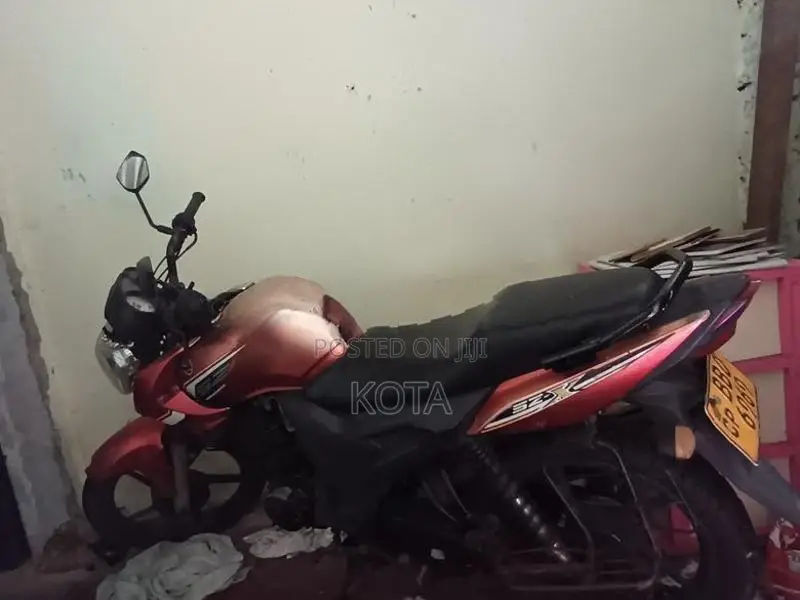 Yamaha SZR 2014