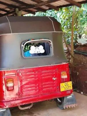 Bajaj RE 2006