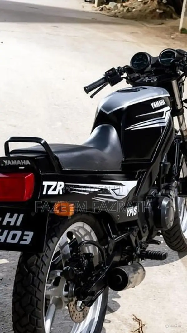 Yamaha TZR Black Edition 1998