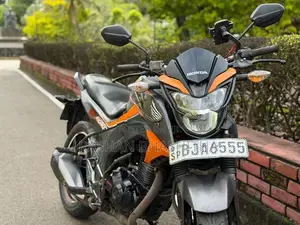 Honda CB Hornet 160R 2019