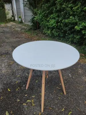 White Abc Round Table 30 Inch