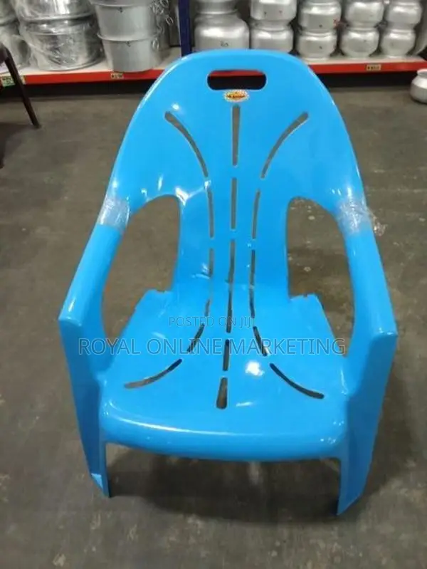 Plastic Living Chair (L-23)