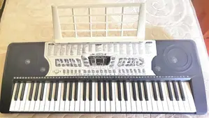 Olan Multifunctional Electronic Keyboard