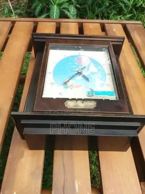 Key Box with Clock