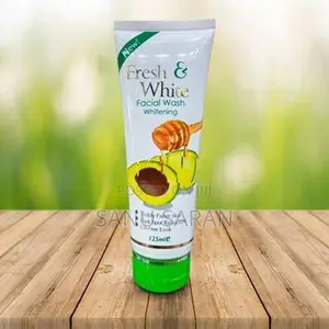 Fresh White Face Wash