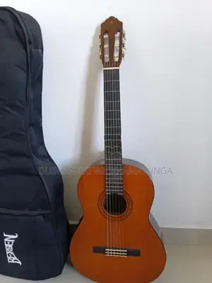 Yamaha Cx40 Classical Guitar