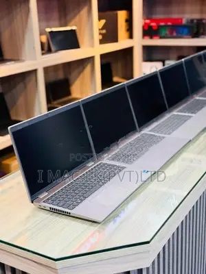 Dell Latitude 5520 - i5 11th Gen +8GB RAM /256GB NVME-15.6 Inch Laptop