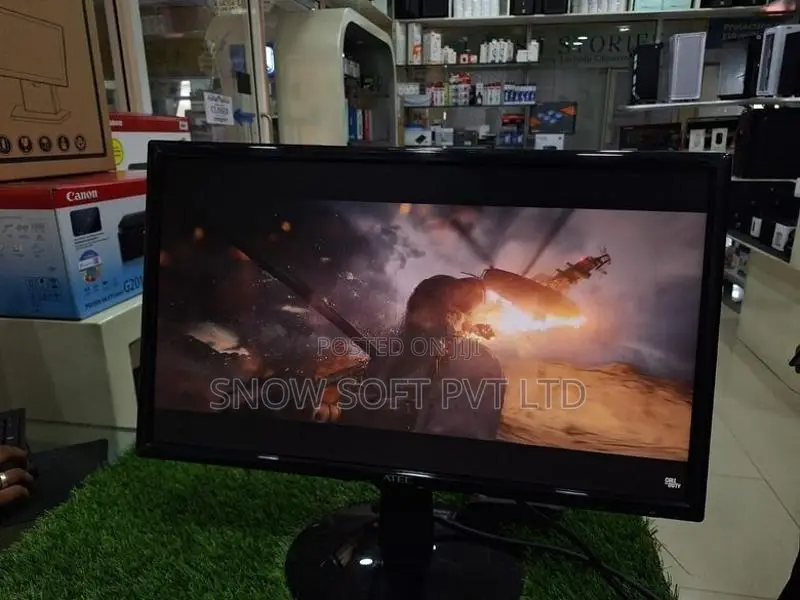 Dell 22" IPS WIDE LED Monitor