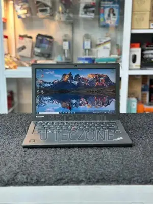Lenovo Thinkpad X250 I7 5th Gen Laptop|DDR3 8GB|500GB Hard Disk|13" Di