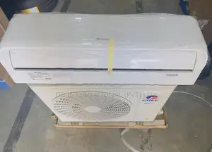 12000BTU Non Inverter GREE AC
