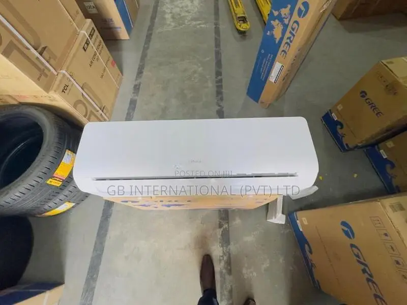 12000BTU Non Inverter GREE AC