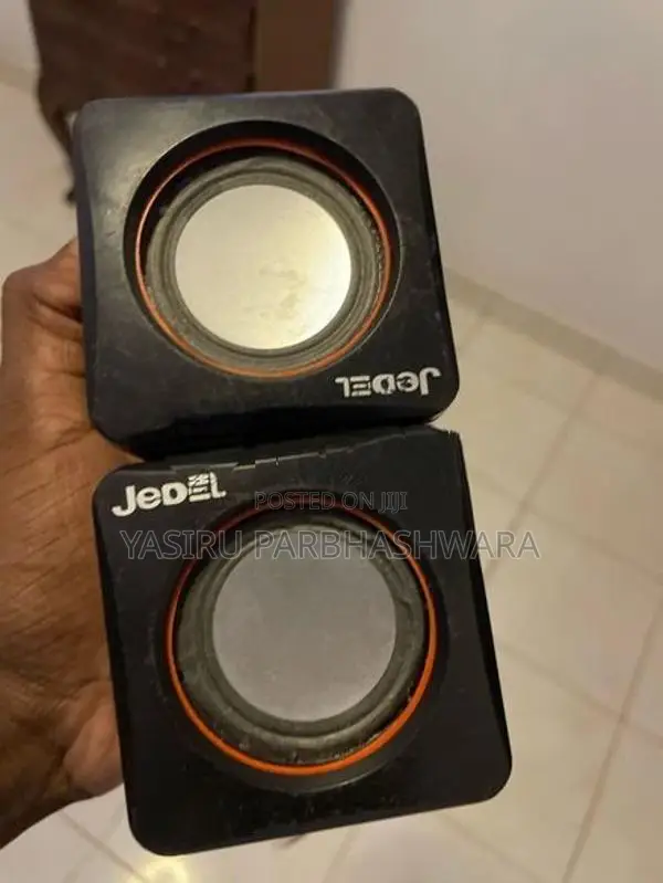 Speaker Set