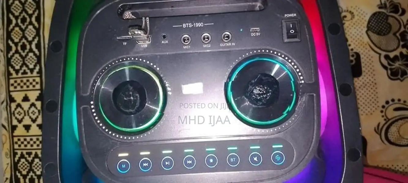 Speaker Set
