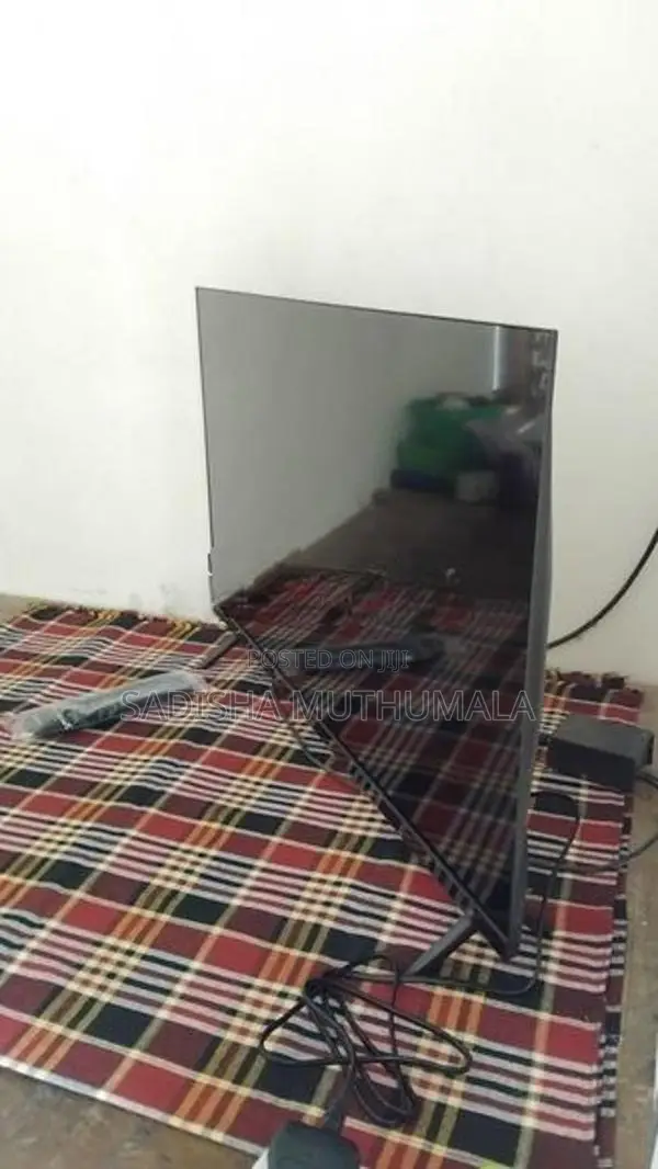 Innovex LED TV 32 inch