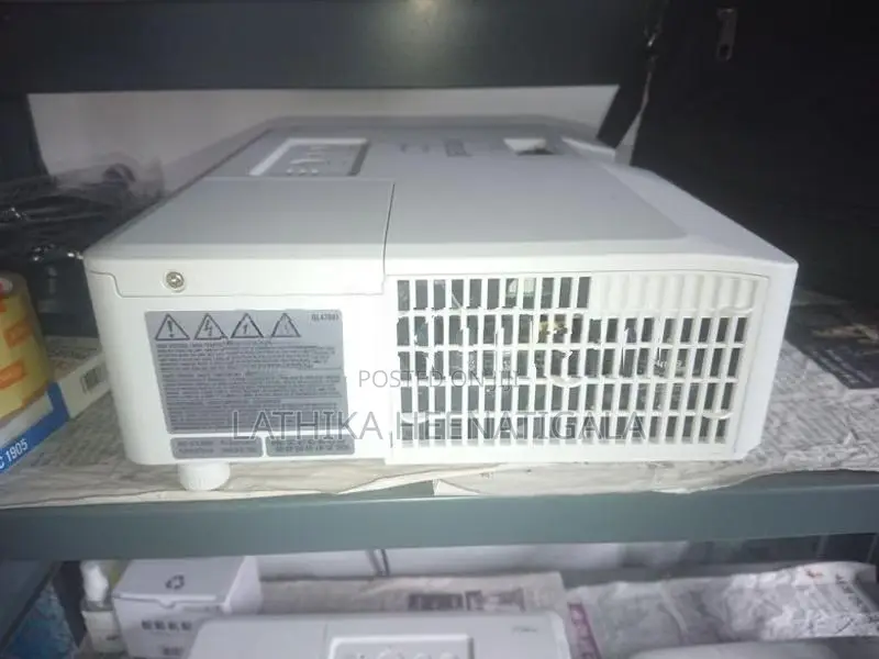 Multimedia projector Maxell MC-EX3051 lumens 3200