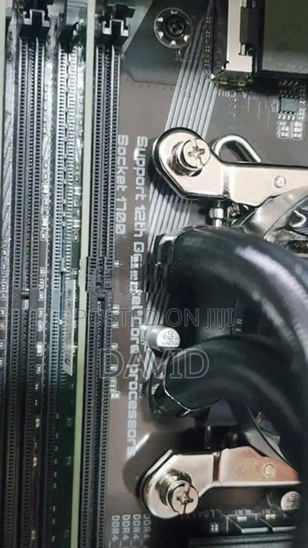 Gigabyte Z690 Motherboard