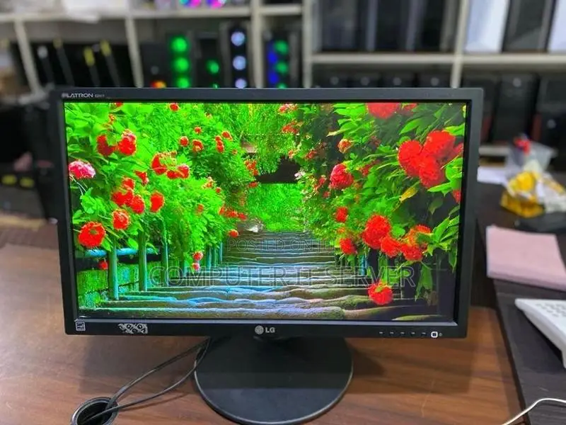 22 LED Display Monitors