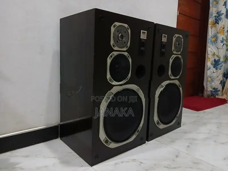 Sansui SP-V100 Speakers