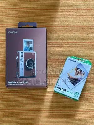 instax mini Evo