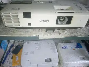 Multimedia Projector EPSON EB501KG Lumens 3800