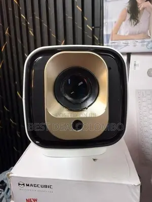 Magcubic HY 310 Projector