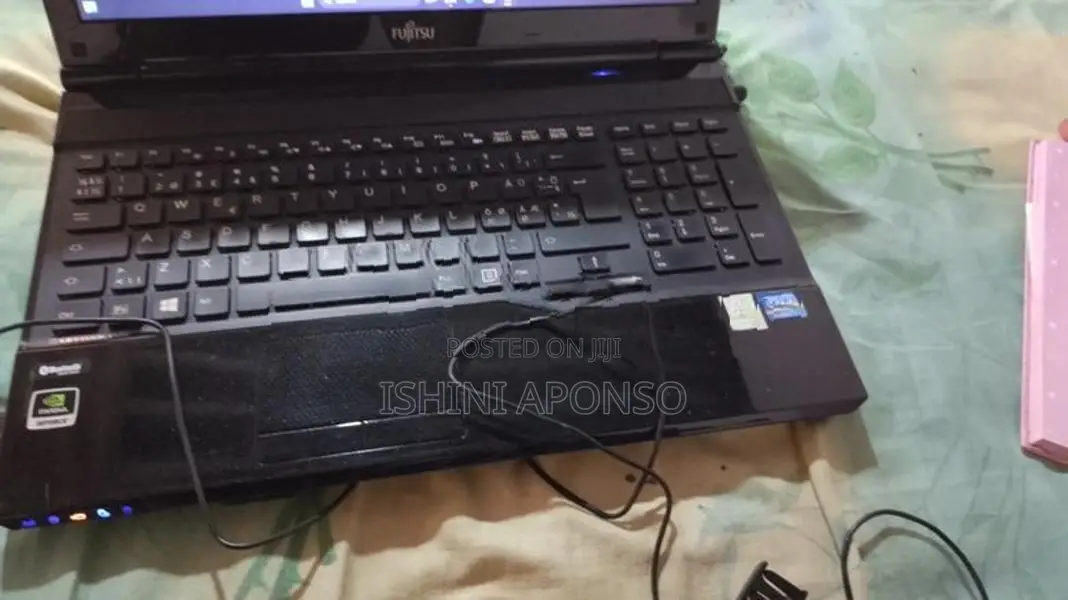 Fujitsu i3 7th Gen Laptop