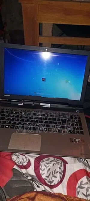 Toshiba i3 Laptop