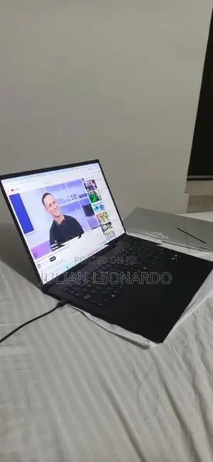 Brand new - LG Gram 17 Laptop 32GB 1TB Intel Core™ Ultra 7