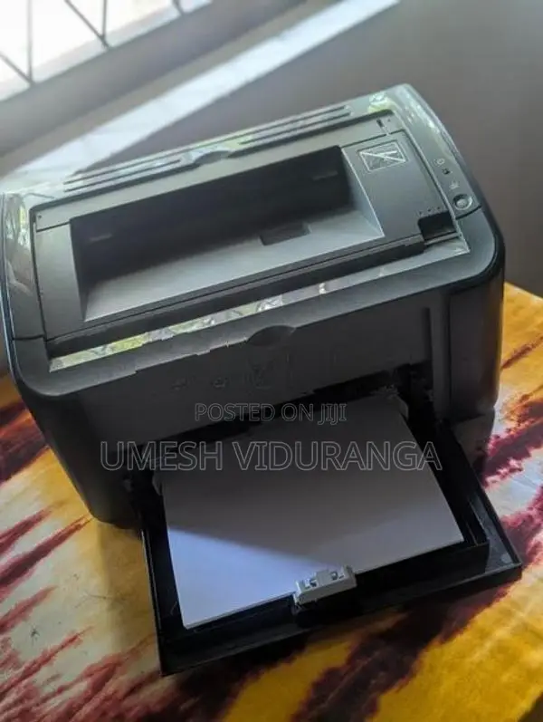Canon i- SENSYS LBP2900 series (L11121E)