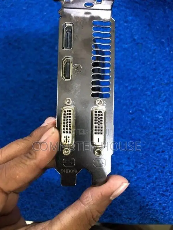 Gigabyte R7260 2GB Gaming Vga
