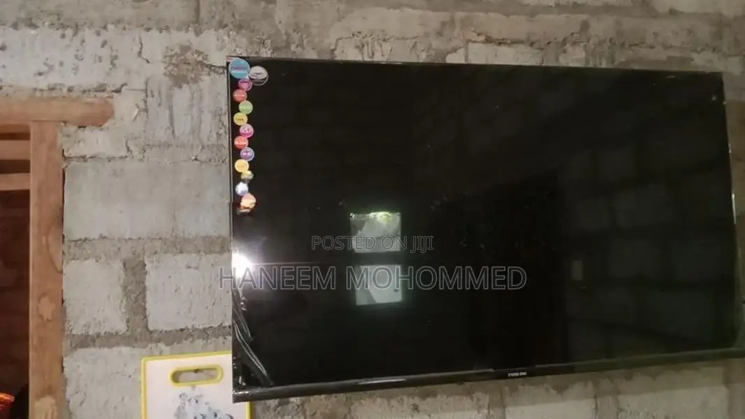 Nikai LED TV