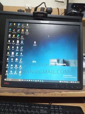 EPSON 19" Monitor