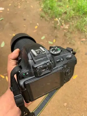 Nikon D5100