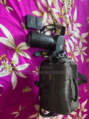 Nikon D5100