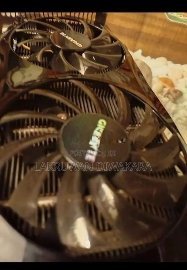 GTX560 1GB VGA