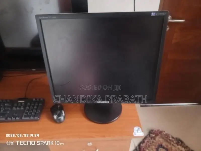 Samsung Monitor 19"