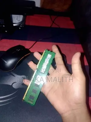 DDR3 4GB RAM Card
