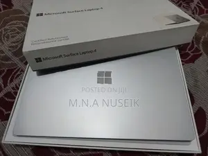 Microsoft Surface Laptop 4 (13.5-inch 512GB)