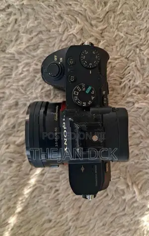 Sony A7ii Camera with 16-50 mm Lens