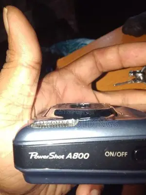 Canon PowerShot A800 Digital Camera 10MP Optical Zoom