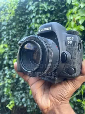 canon 6d mark 2 with 50mm 1.8 lens