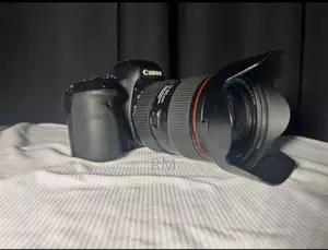Canon EOS 6D Mark II