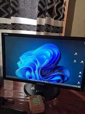 Lenovo 22 inch Thinkvision Monitor
