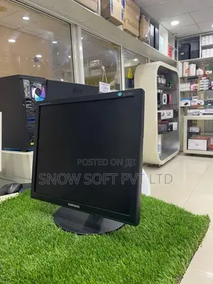 19" Square LED Monitor
