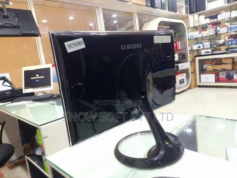 Samsung 20" Wide HDMI LED Monitor