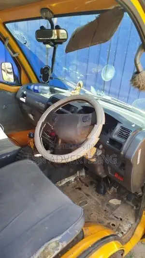 Daihatsu Hijet 2003
