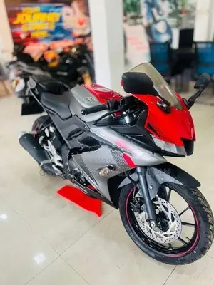 Yamaha R15 2019
